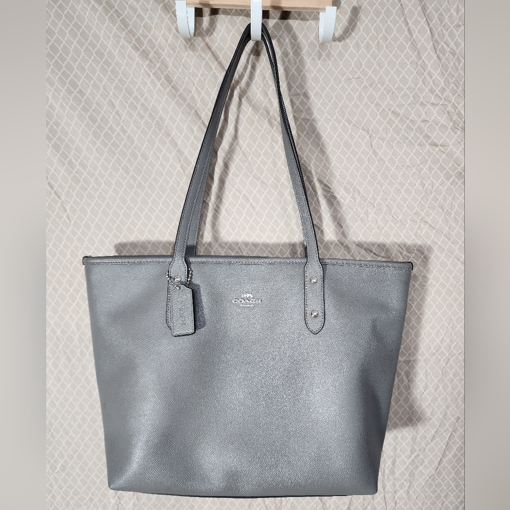 Vintage Coach Gray Large Shoulder Bag Used Great Shape